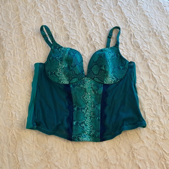 Green Snakeskin Bustier - Picture 2 of 4